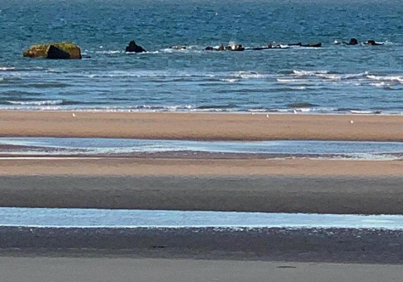 مبيت وإفطار Chateau Des Monts