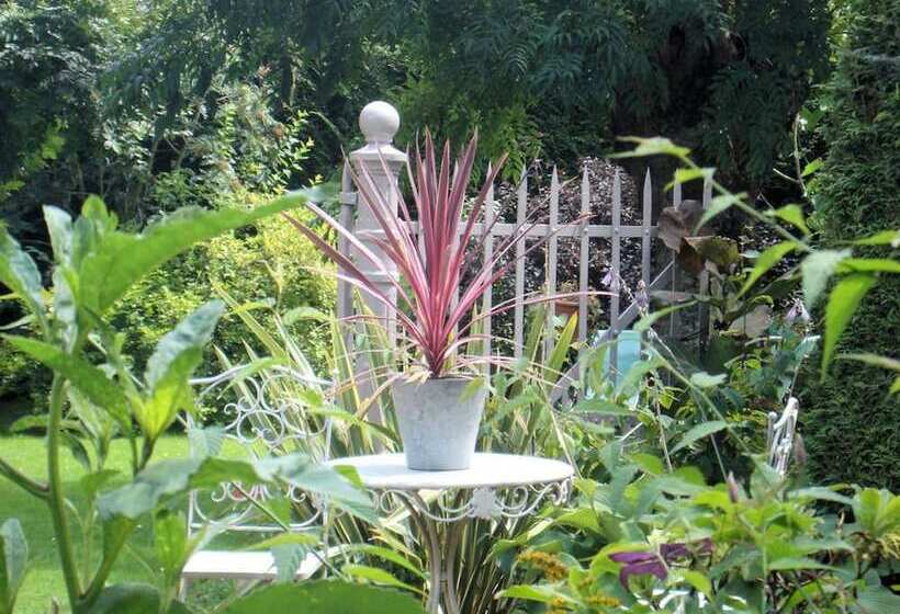 ベッドアンドブレックファースト Le Frêne Fringant