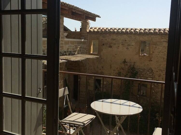 مبيت وإفطار Les Toiles Du 15