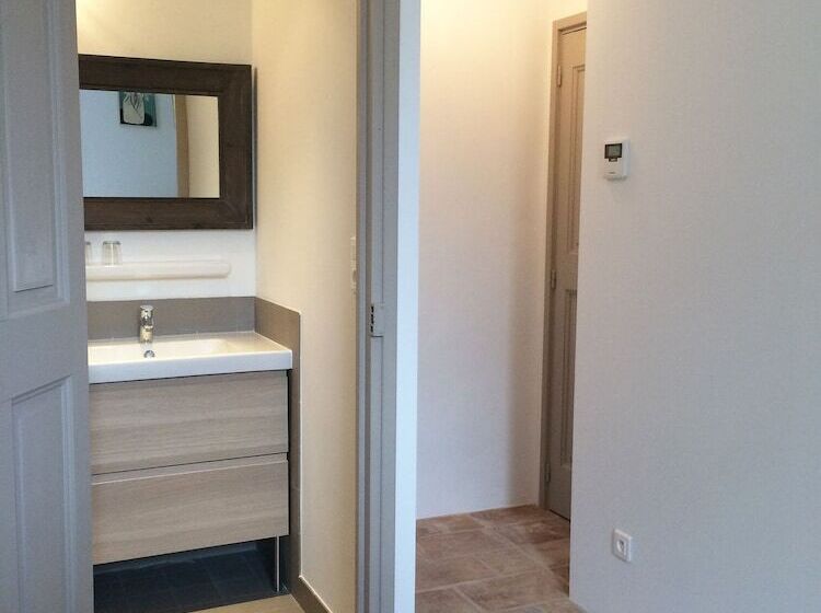 مبيت وإفطار Les Toiles Du 15