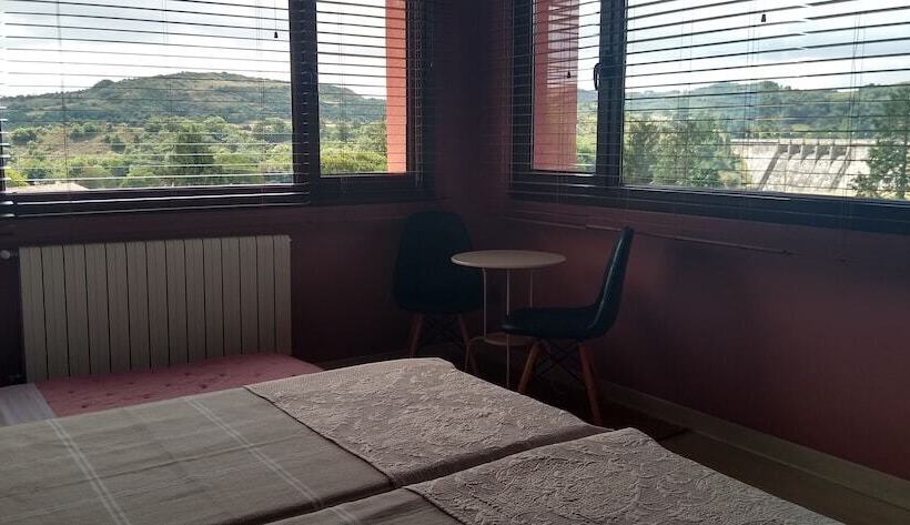 مبيت وإفطار Lovely Cat S Room Urrunaga