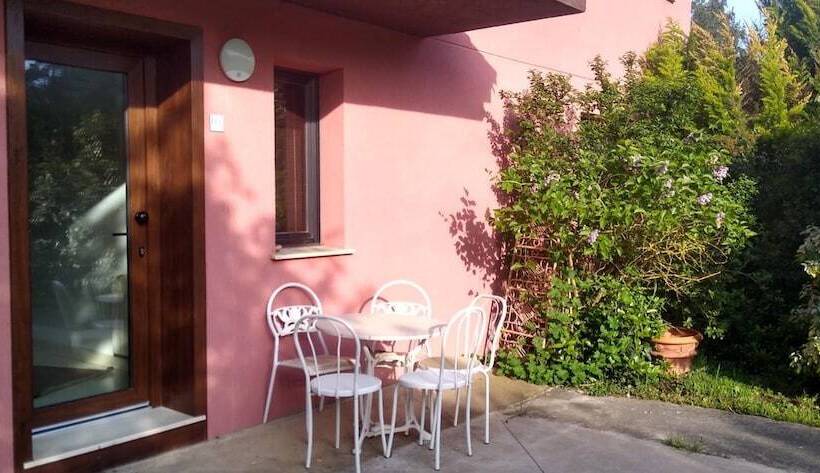 مبيت وإفطار Lovely Cat S Room Urrunaga