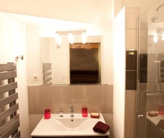 ベッドアンドブレックファースト Manoir D Orbé