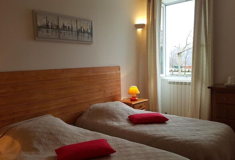 تختخواب و صبحانه San Larenzu