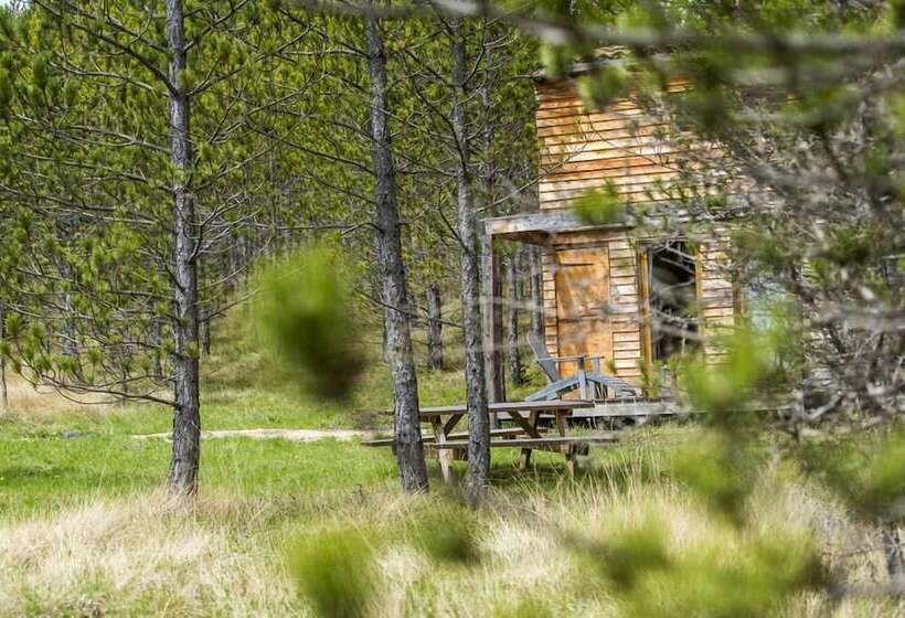 צימר Terre Des Baronnies. Cabanes