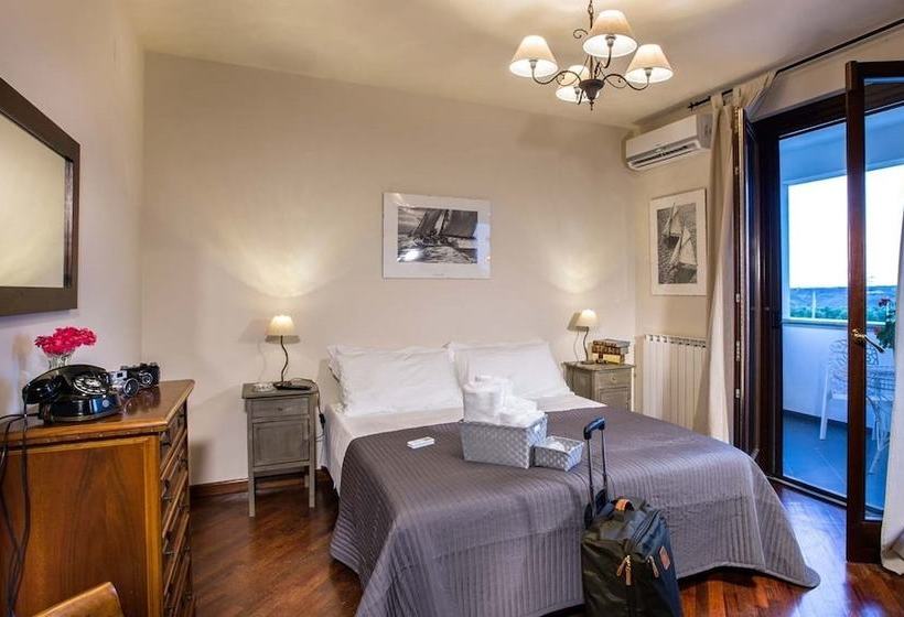 مبيت وإفطار Villa Floridia