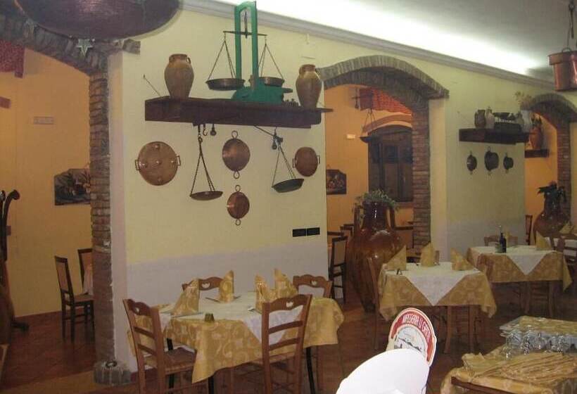 فندق فئة نجمة واحدة L Orecchietta