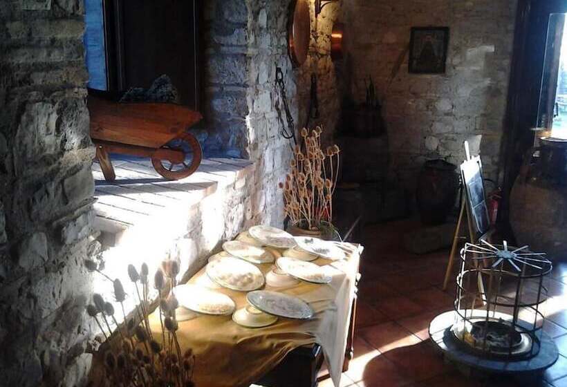 فندق فئة نجمة واحدة L Orecchietta