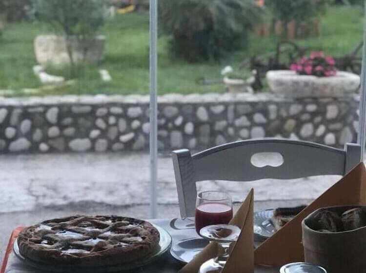 فندق فئة نجمة واحدة L Orecchietta