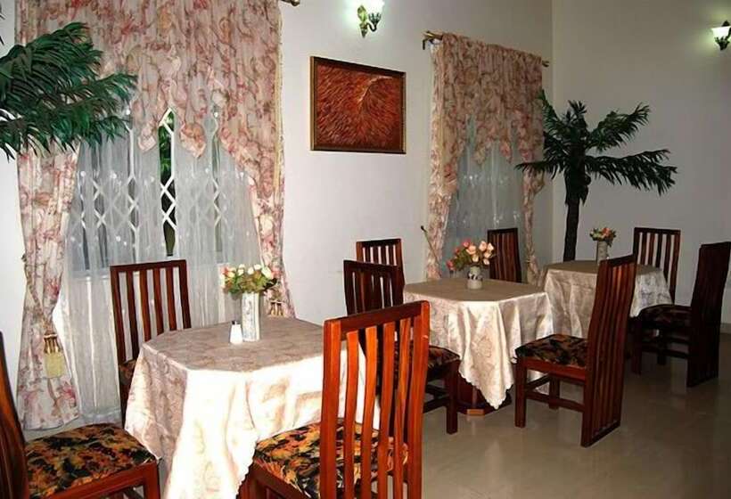 酒店 Acacia Lodge, North Legon