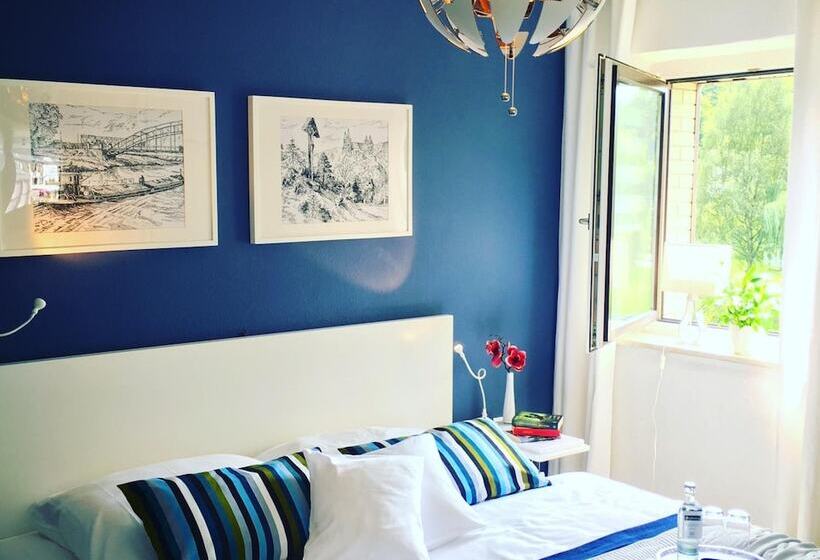 Отель Am Goetheberg