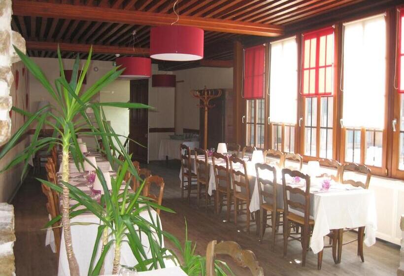 فندق Au Faisan Doré