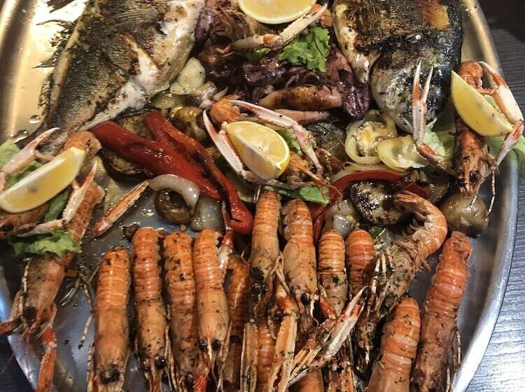 Отель B&b Afrodita