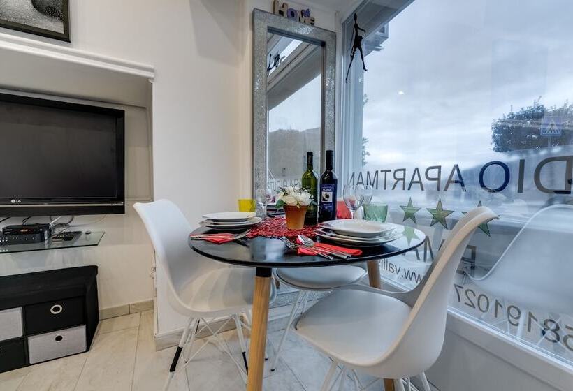 Отель B&b Afrodita