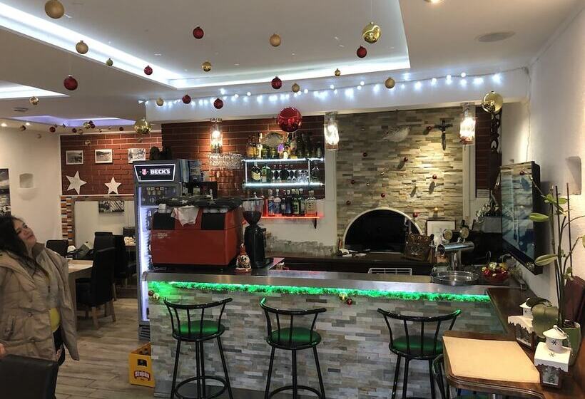 Отель B&b Afrodita