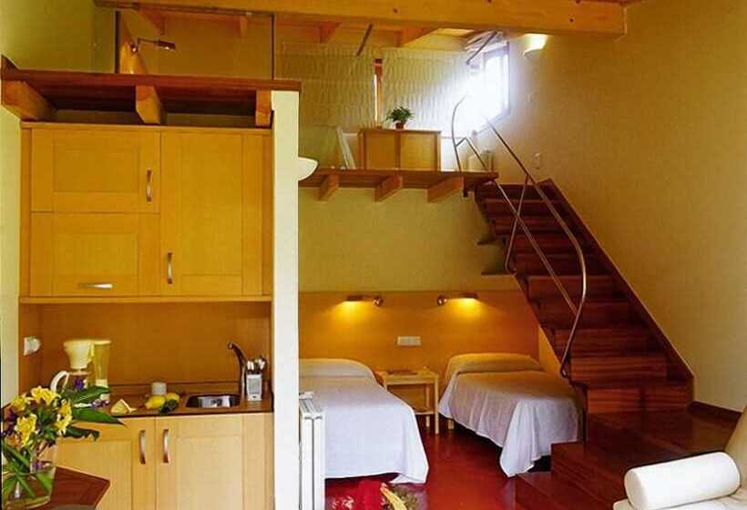 Отель Bungalow Camping Los Manzanos