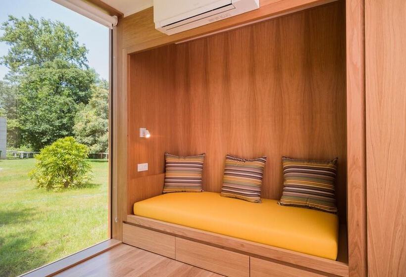 Отель Bungalow Camping Los Manzanos