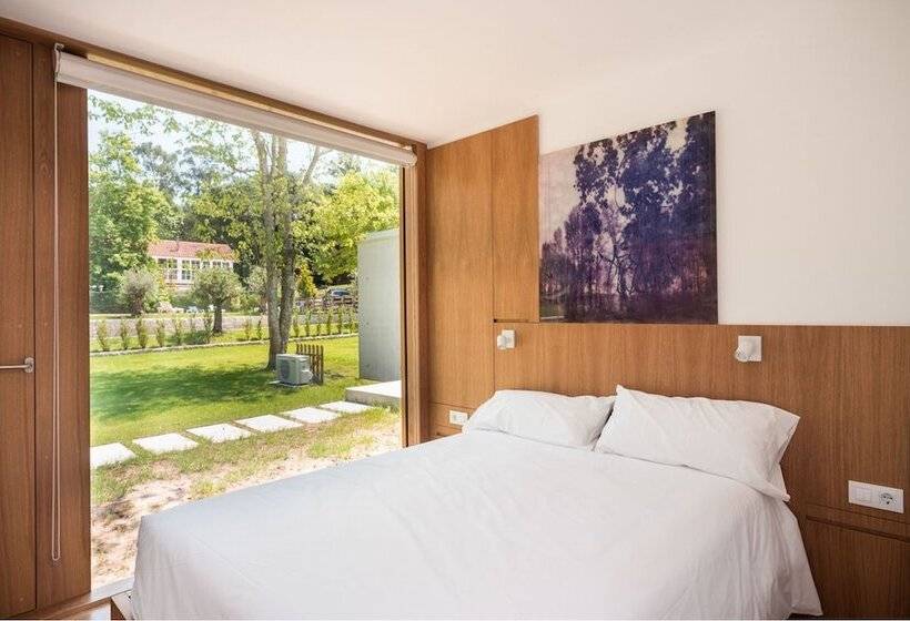 Отель Bungalow Camping Los Manzanos