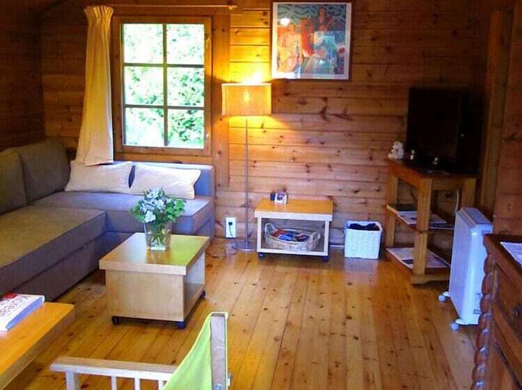 Отель Bungalow Camping Los Manzanos