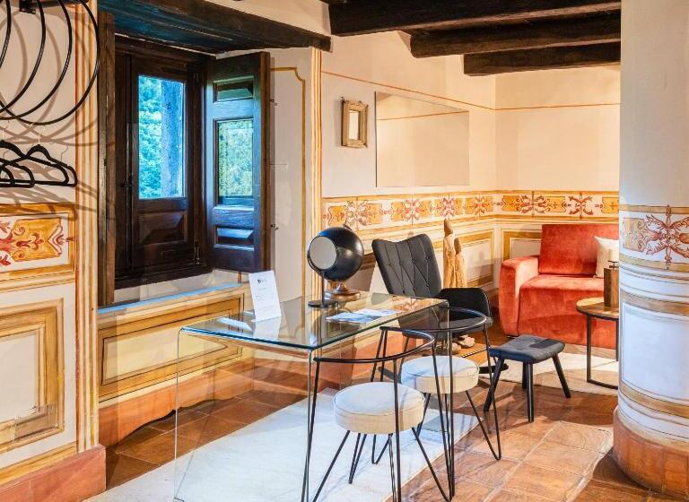 فندق Castello Di Limatola