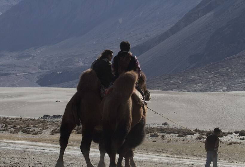 فندق Chamba Camp Diskit