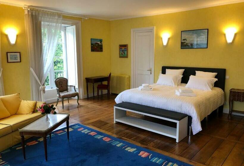 호텔 Chateau De Lannouan