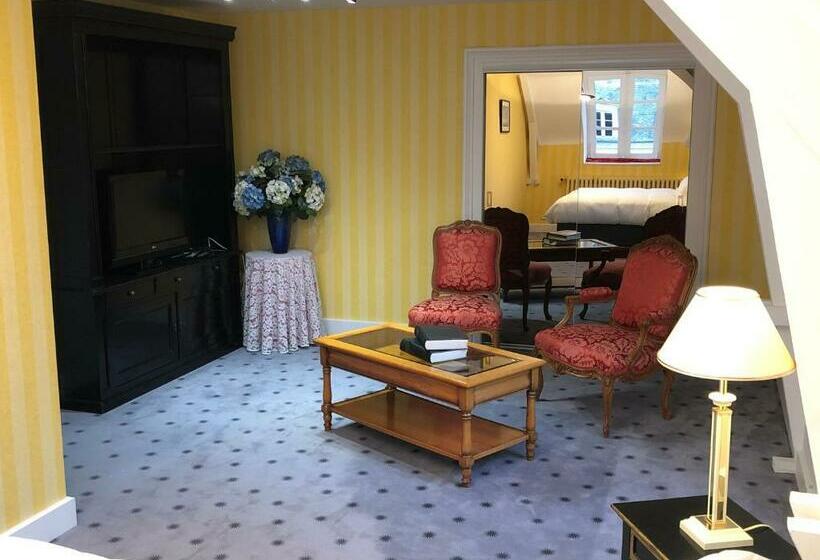 호텔 Chateau De Lannouan