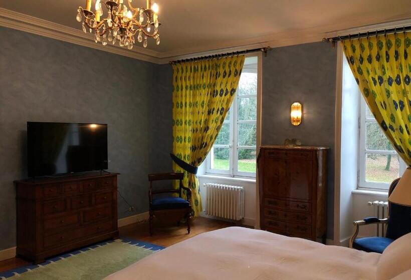 호텔 Chateau De Lannouan