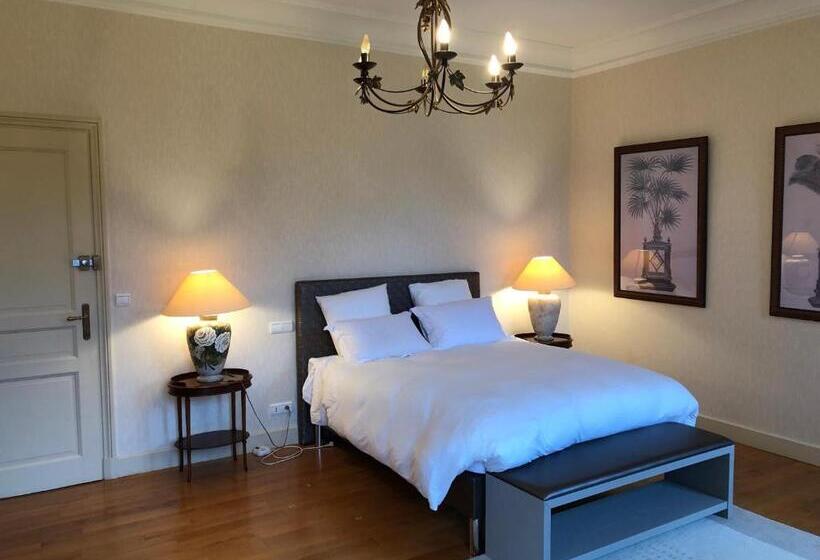 호텔 Chateau De Lannouan