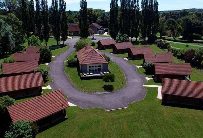 فندق Domaine De Foolz