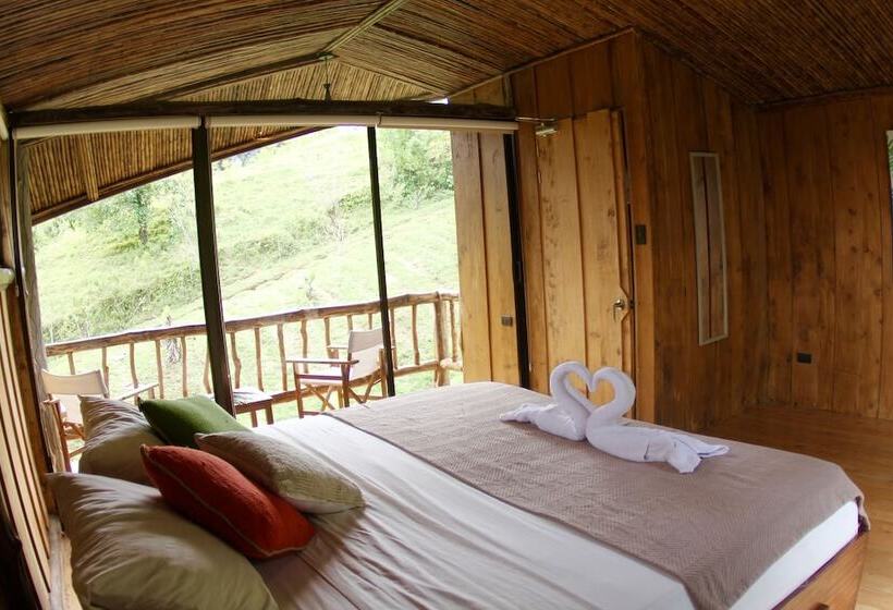 فندق Epic Adventure Lodge