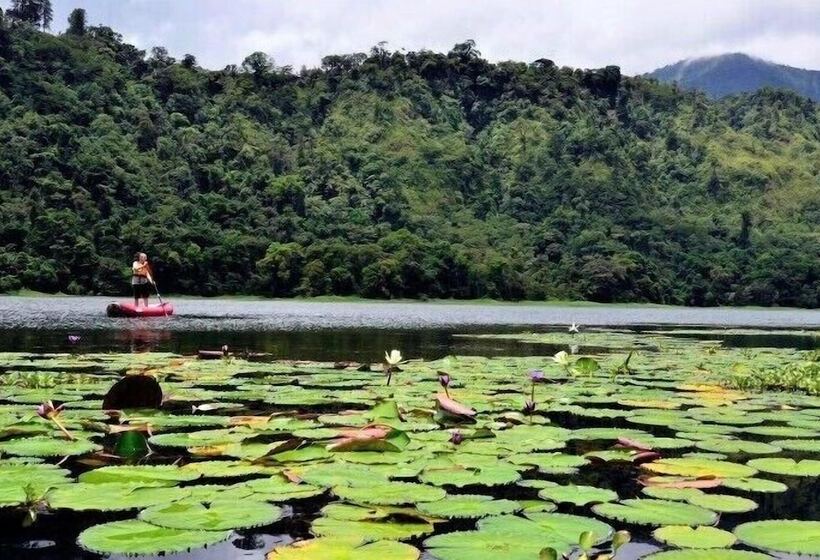 فندق Epic Adventure Lodge