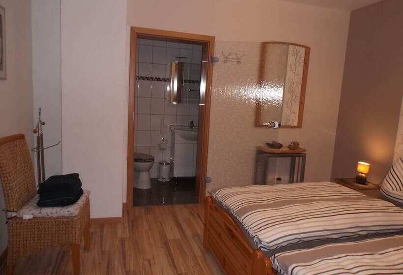 호텔 Ferienwohnung Schmitz