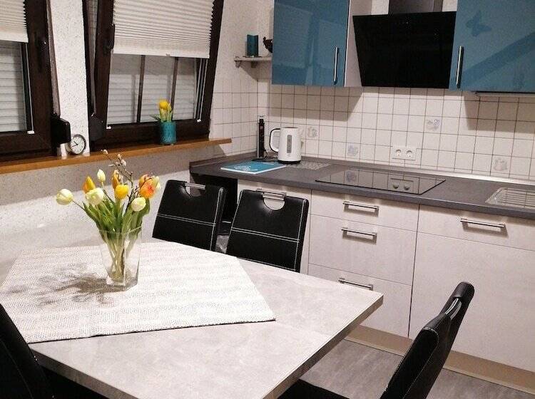 호텔 Ferienwohnung Schmitz