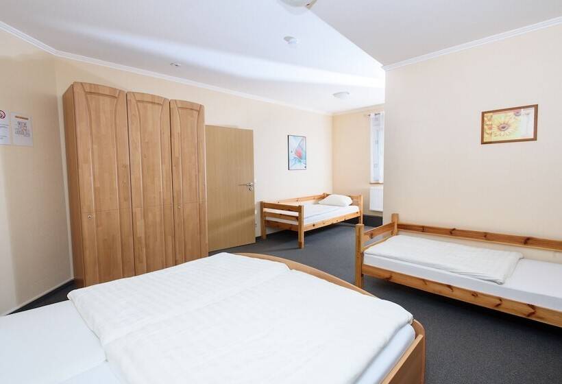 فندق Garni Viktoria