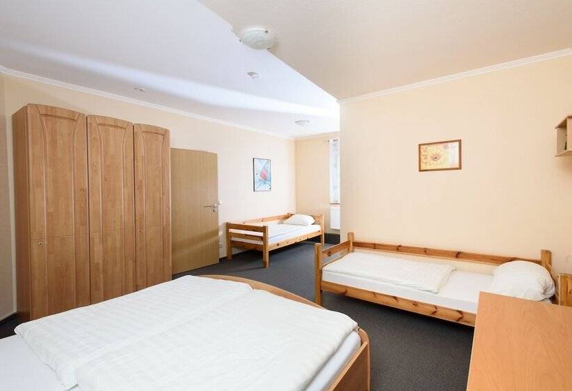 فندق Garni Viktoria