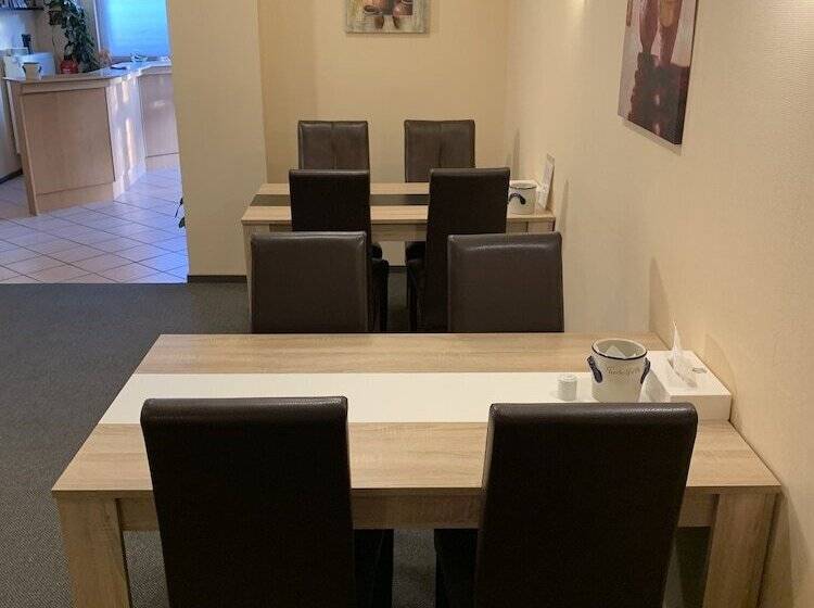 فندق Garni Viktoria