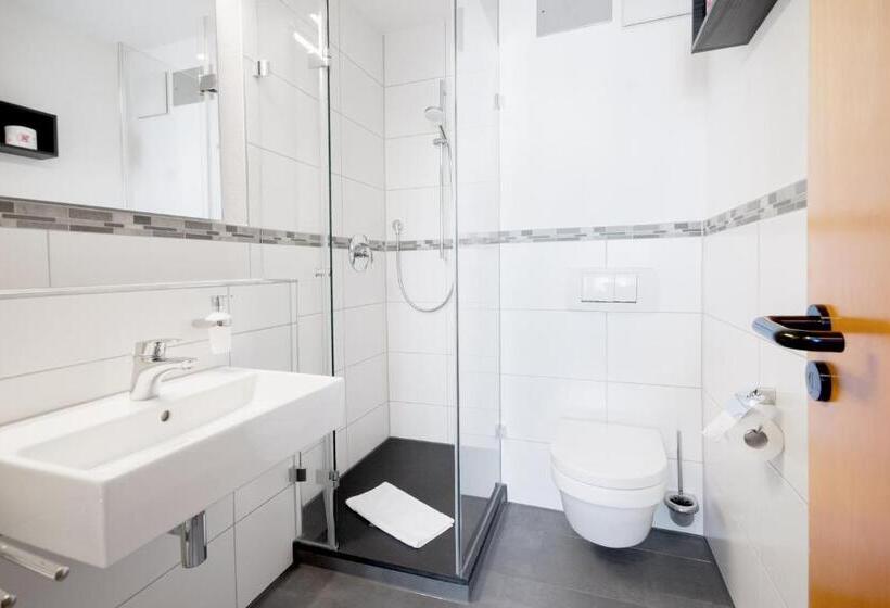 Gasthof Linde Hotel Blum