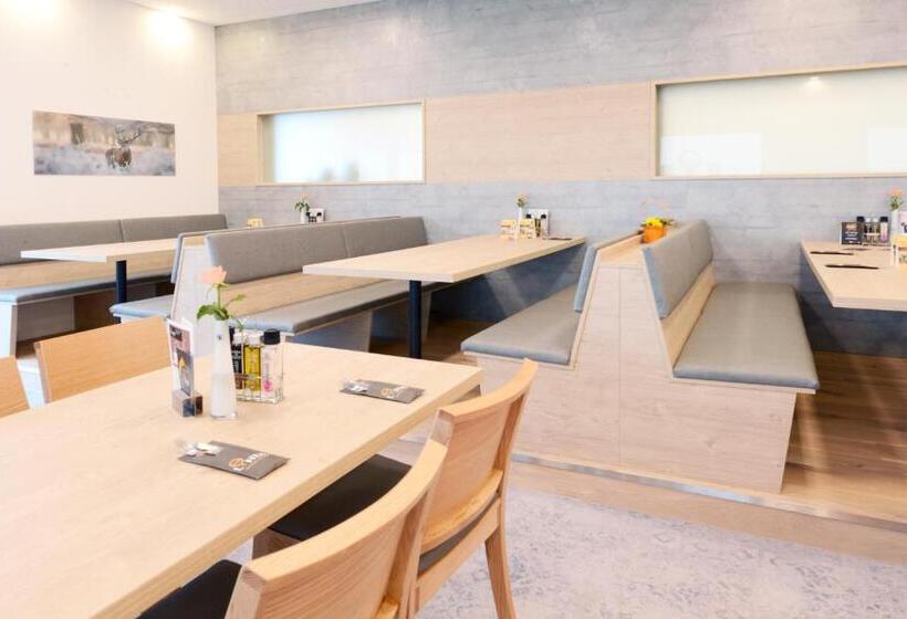 Gasthof Linde Hotel Blum