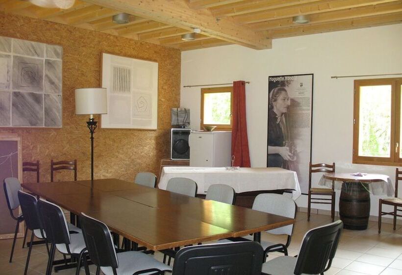 בית מלון כפרי Hôtel Le Val Des Sources