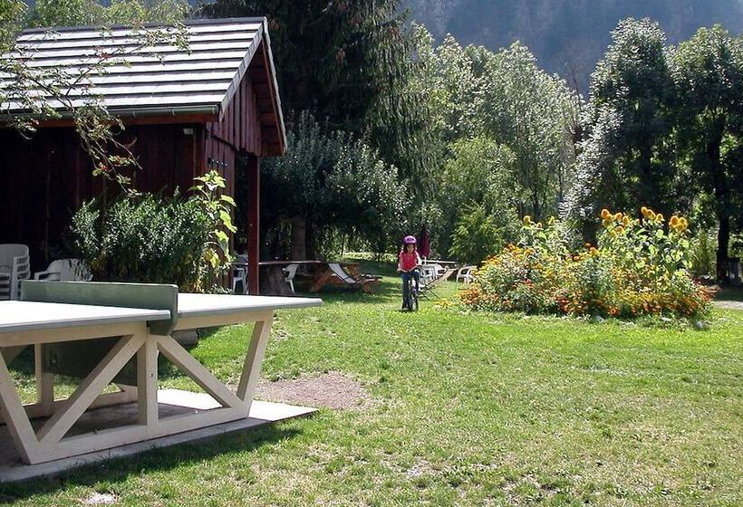 בית מלון כפרי Hôtel Le Val Des Sources