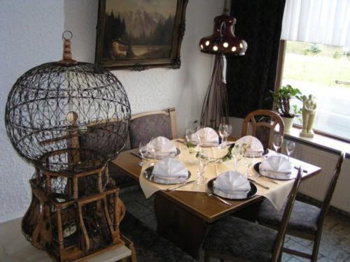 ホテル Kalenborner Hohe