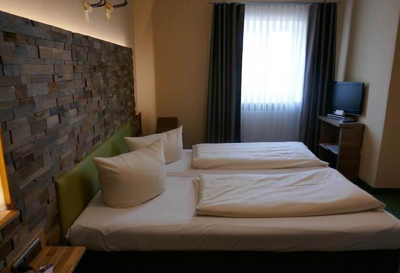 ホテル Landhaus Krone