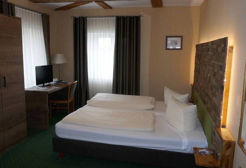 ホテル Landhaus Krone