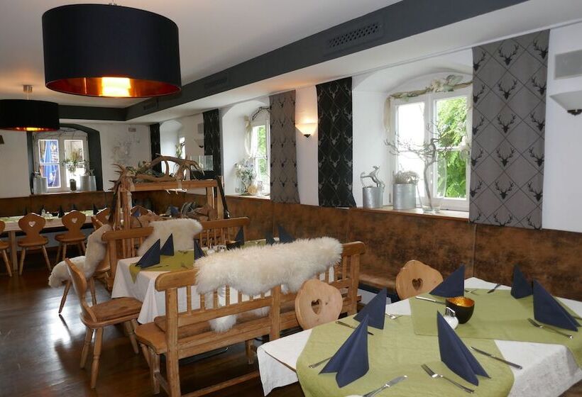 ホテル Landhaus Krone