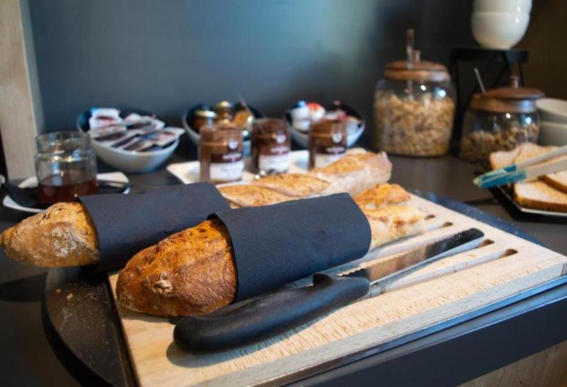 ホテル Le Corbusson