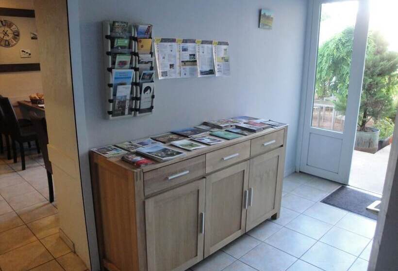 Отель Le Marronnier