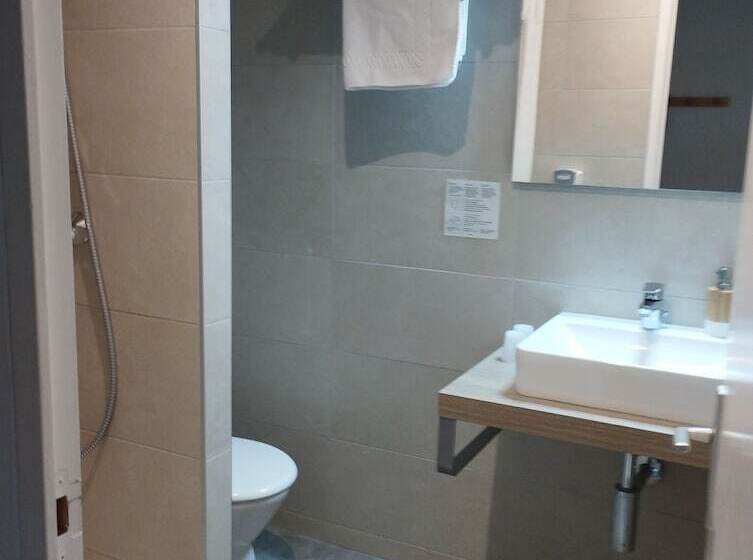 Отель Le Marronnier