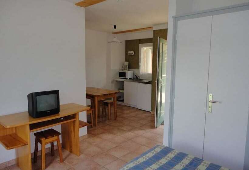 Отель Les Gîtes Du Major D Home