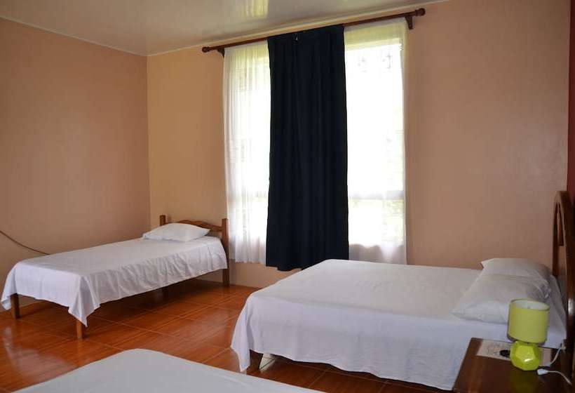 בית מלון כפרי Lumbres Del Arenal Cabinas Y Villas